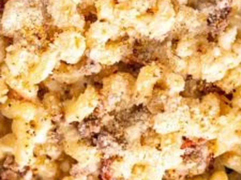 Pioneer Woman Philly Cheesesteak Casserole with Ground Beef