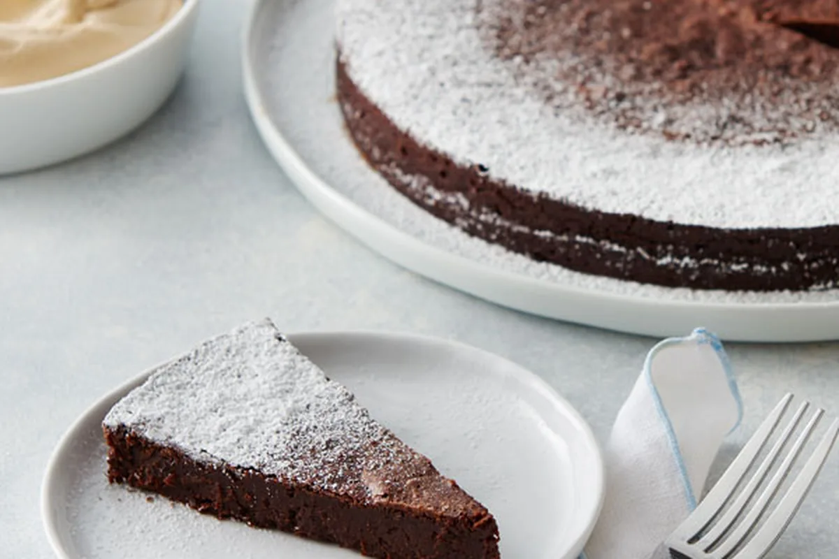 Gluten-Free Flourless Chocolate Espresso Cake | EasyCook