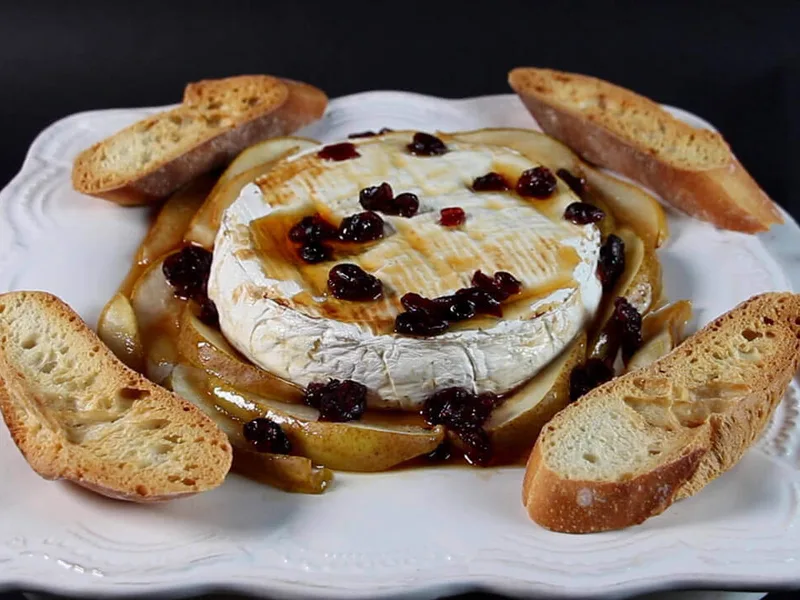Baked Brie with Honey, Pears and Cranberries