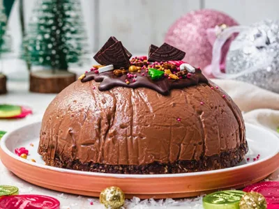 Vegan Chocolate Caramel Tart Bombe No-Bake