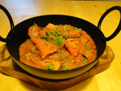Spiced Karahi Chicken Curry with Aromatic Base