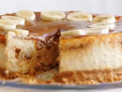 Gluten-Free Banana Caramel Cheesecake