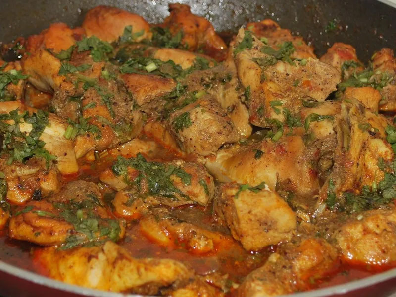 Backstretch Chef Curry Chicken with Apples and Raisins