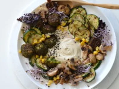 Hummus Bowl with Grilled Vegetables and Falafel