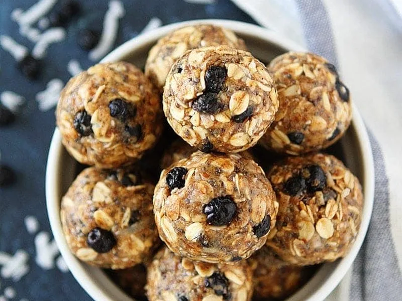 No-Bake Blueberry Coconut Energy Bites with Oats and Chia