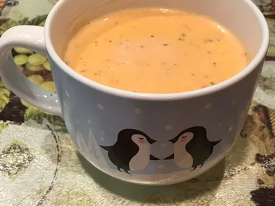 Creamy Crab Pepper Jack Cheese Soup with Cajun Spices