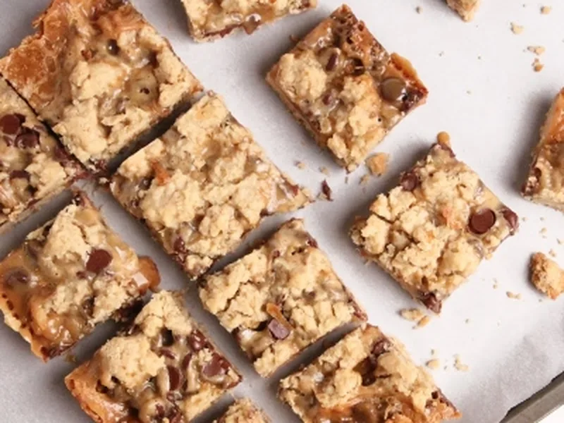 Caramel Chocolate Oatmeal Bars with Cream Cheese Base