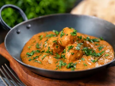 Dum Aloo: Spiced Potato Curry with Cream and Cashews