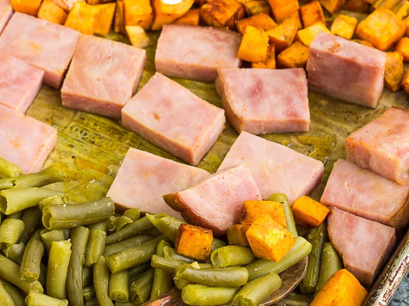 Sheet Pan Sweet Potato, Green Bean and Ham Bake