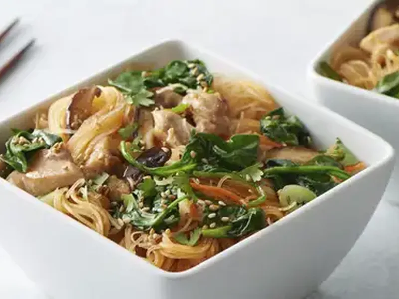 One-Pot Gochujang Chicken Stir-Fry Noodles