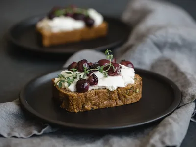Gluten-Free Zucchini Bread with Burrata and Thyme Grapes