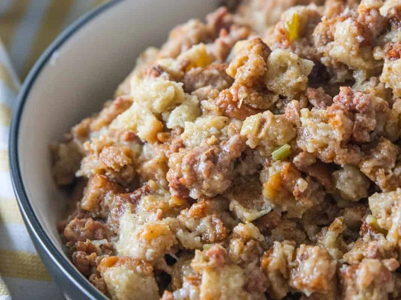 Sage Dressing with Ground Beef and Crispy Bread
