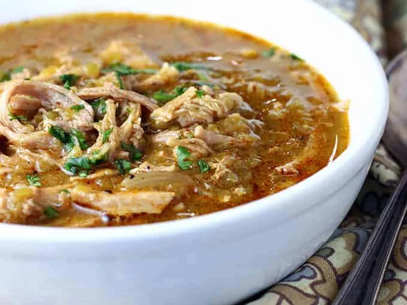 Slow Cooker Pork Chili Verde with Green Chilies
