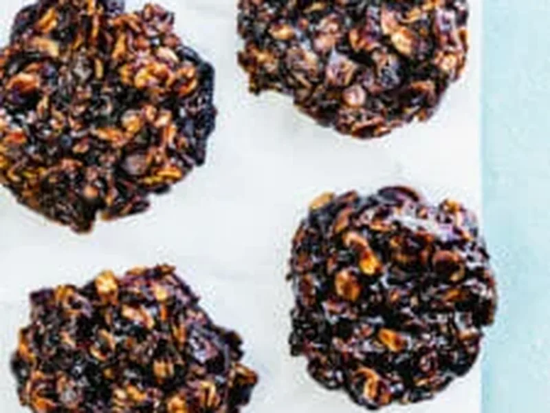 No Bake Chocolate Oat Cookies with Peanut Butter