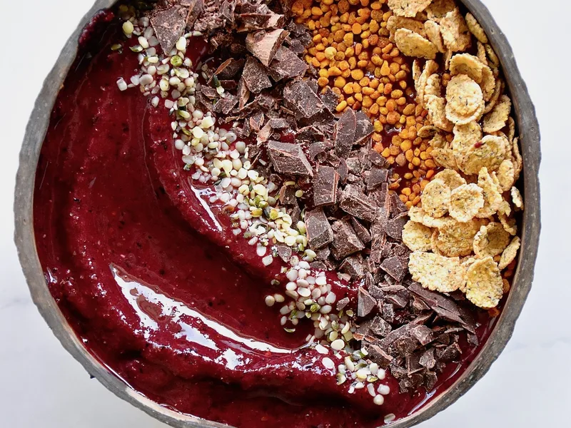 Frozen Blueberry and Pea Smoothie with Chia Seeds