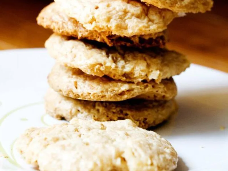Gluten-Free Coconut Cookies with Egg White