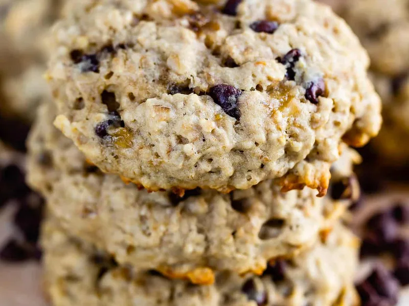 Quick Banana Oat Breakfast Cookies with Chocolate Chips