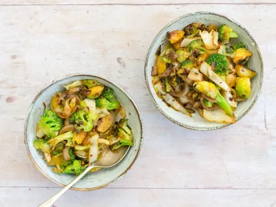 Keto Garlic Tamari Mixed Vegetable Stir Fry