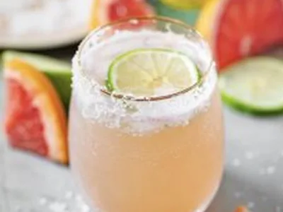 Easy Sparkling Paloma Cocktail and Mocktail