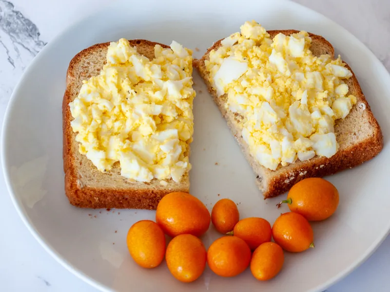 Vinaigrette Egg Salad with Olive Oil