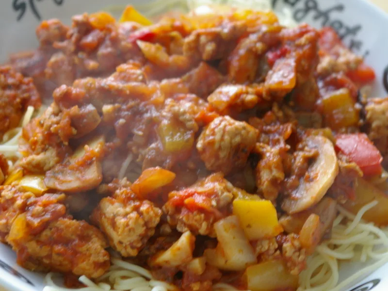 Spicy Ground Chicken Skillet with Roasted Vegetables