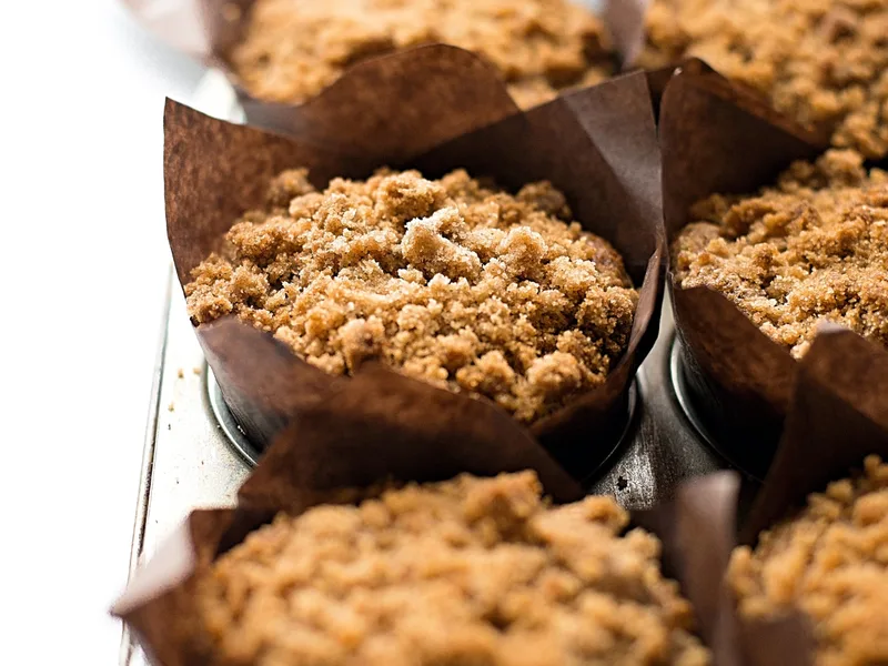 Whole Wheat Pecan Crumb Muffins with Cinnamon Topping