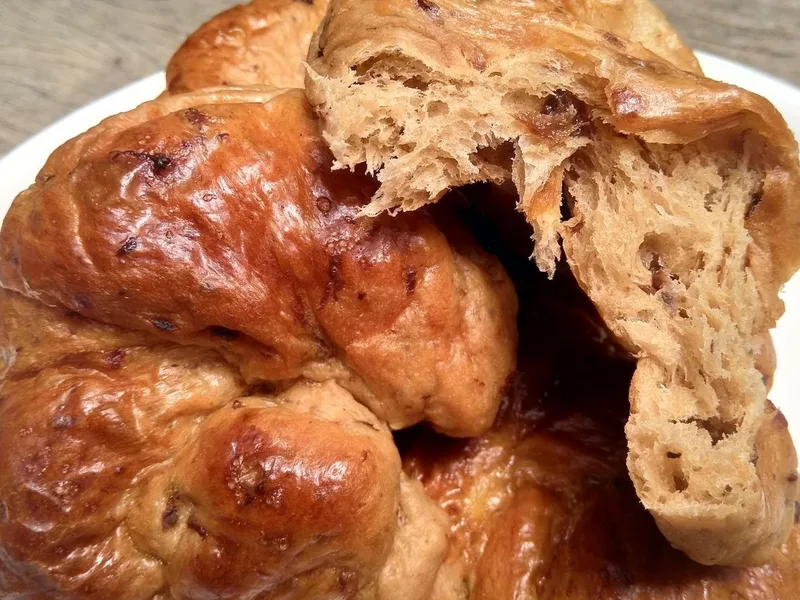 Soft Raisin Buns with Stand Mixer