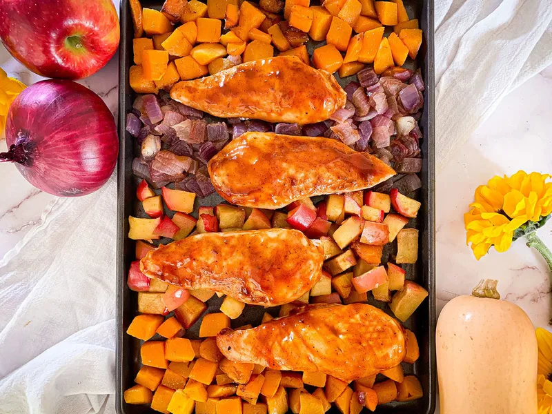 Harvest Sheet-Pan Chicken with Squash and Apples