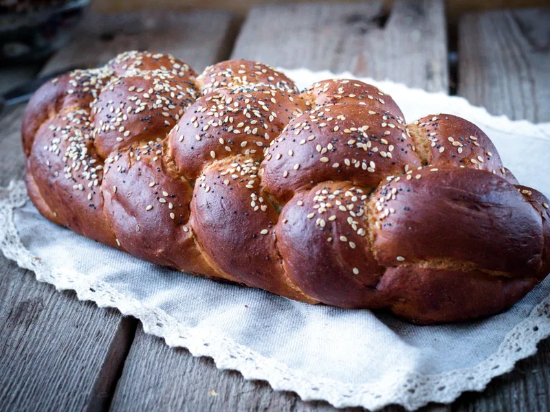 Traditional Whole-Wheat Challah Bread Recipe