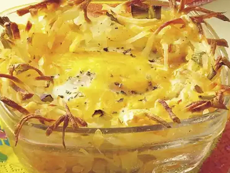 Hash-Brown Egg Cups with Cheddar and Green Onions