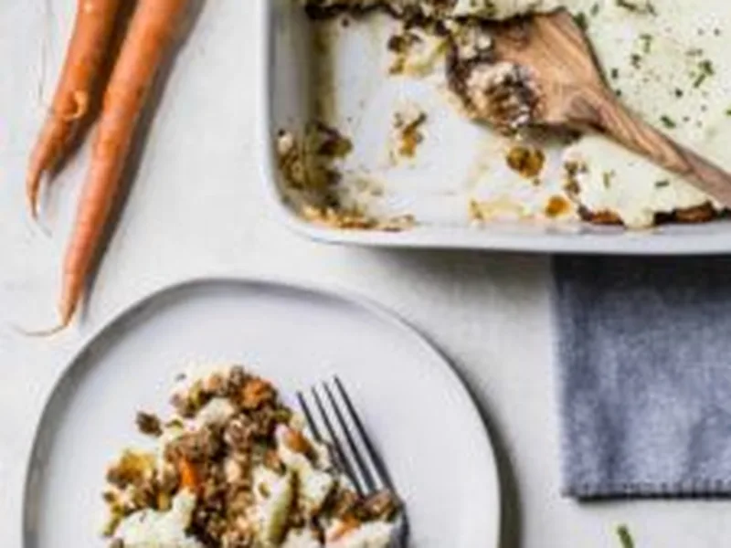 Skinny Cauliflower Shepherd's Pie with Grass-Fed Beef