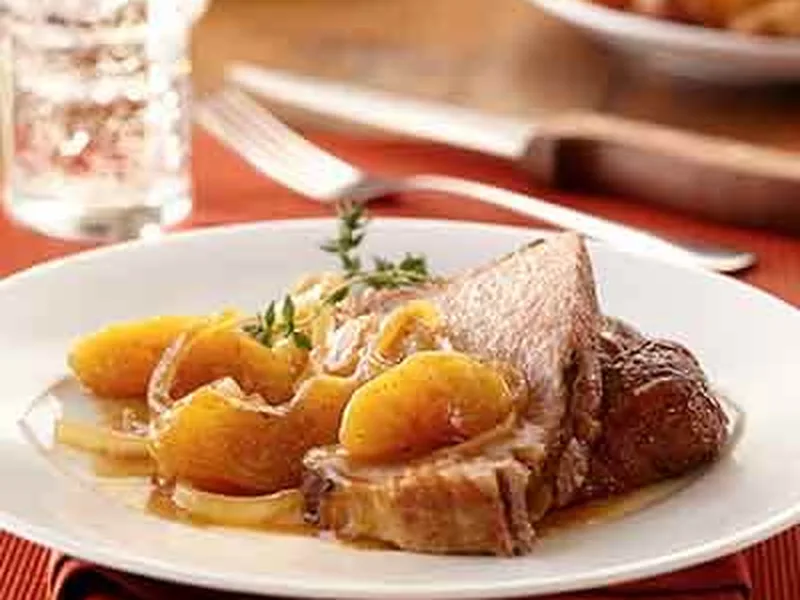 Slow Cooker Chipotle Apple Pork Shoulder