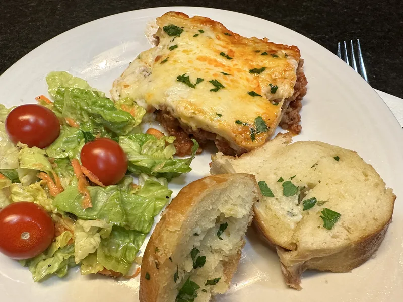 Beef Lasagna With Creamy White Sauce