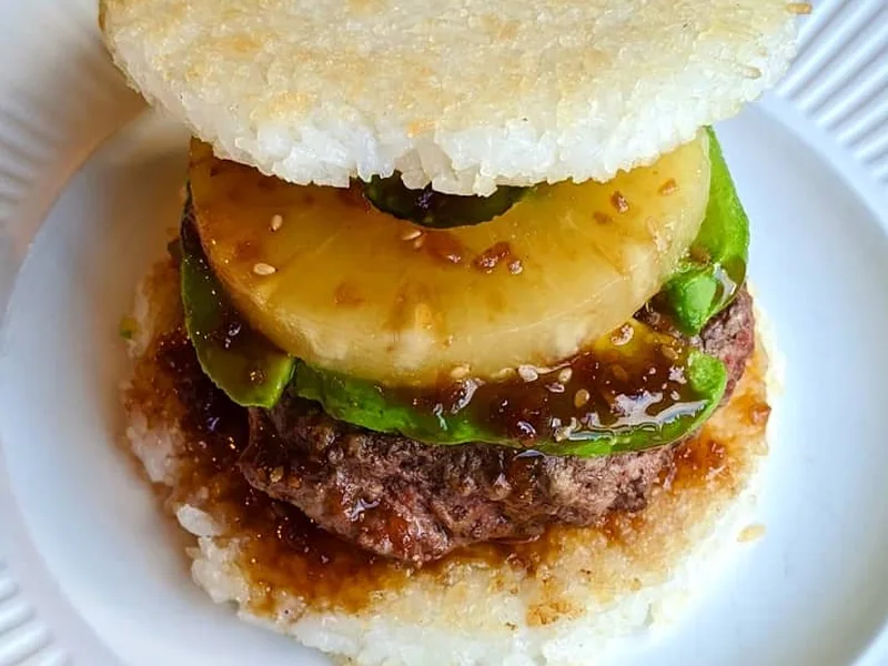 Crispy Gluten-Free Rice Burger Buns