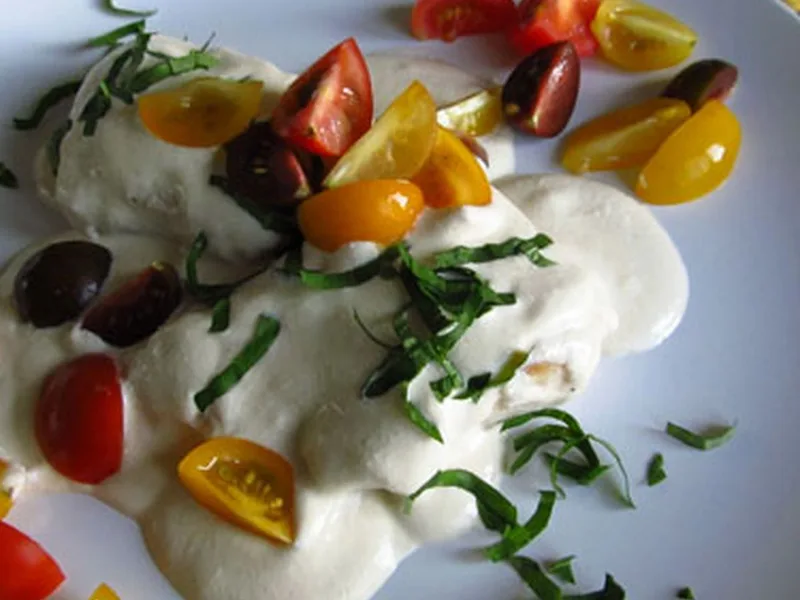 Pan-Seared Chicken in Creamy Sauce with Cherry Tomatoes