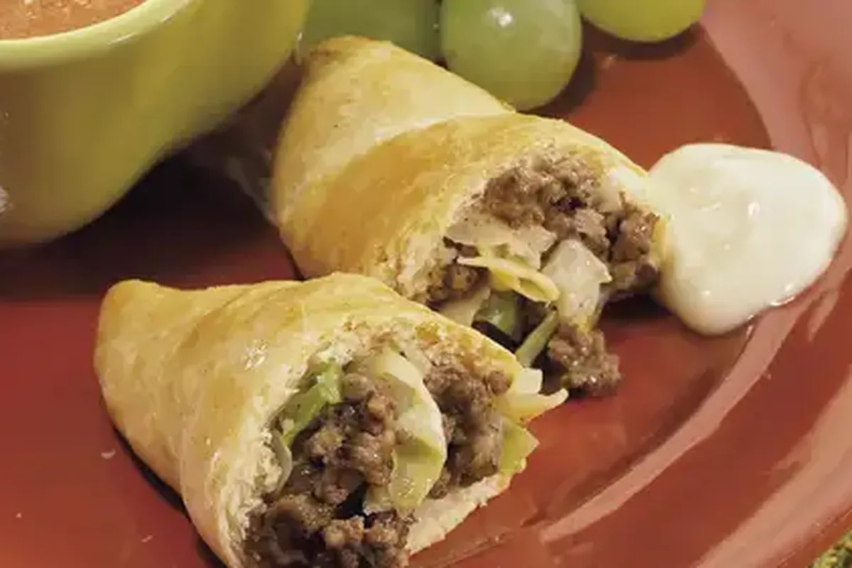 Beef and Cabbage Crescent Roll Bundles (55 Min) | EasyCook