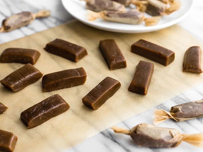 Apple Cider Coconut Oil Caramels with Apple Pie Spice