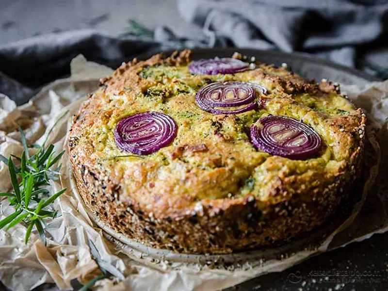 Low-Carb Broccoli Cake with Herbs