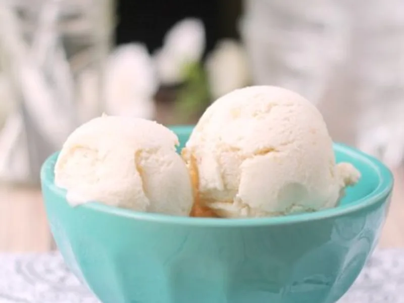 Dairy-Free Vanilla Peach Ice Cream