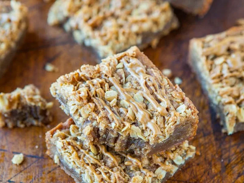 Cookie Butter Brown Sugar Streusel Bars