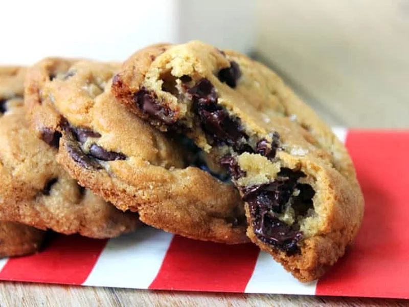 Jacques Torres Legendary 36-Hour Chocolate Chip Cookies