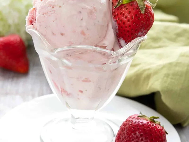 Keto Strawberry Ice Cream with Sour Cream and Sugar-Free Sweetener