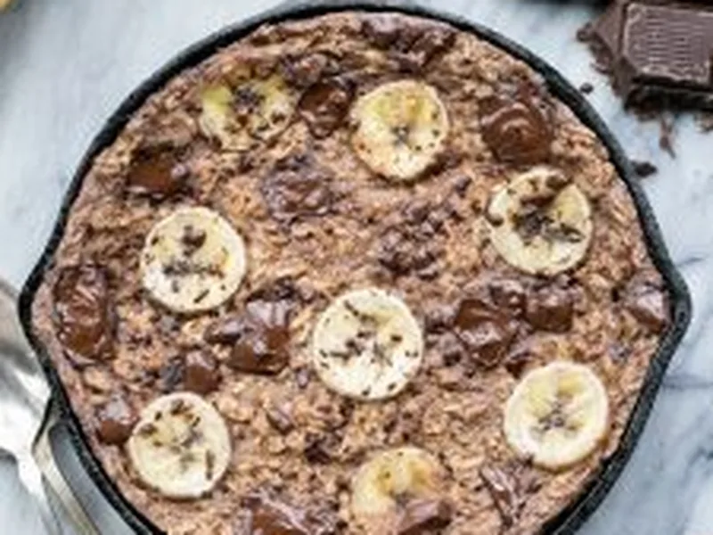 Chocolate Chunk Banana Baked Oatmeal with Flax Egg