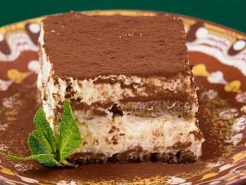 Keto Tiramisu Cake: Gluten-Free Almond Flour Version