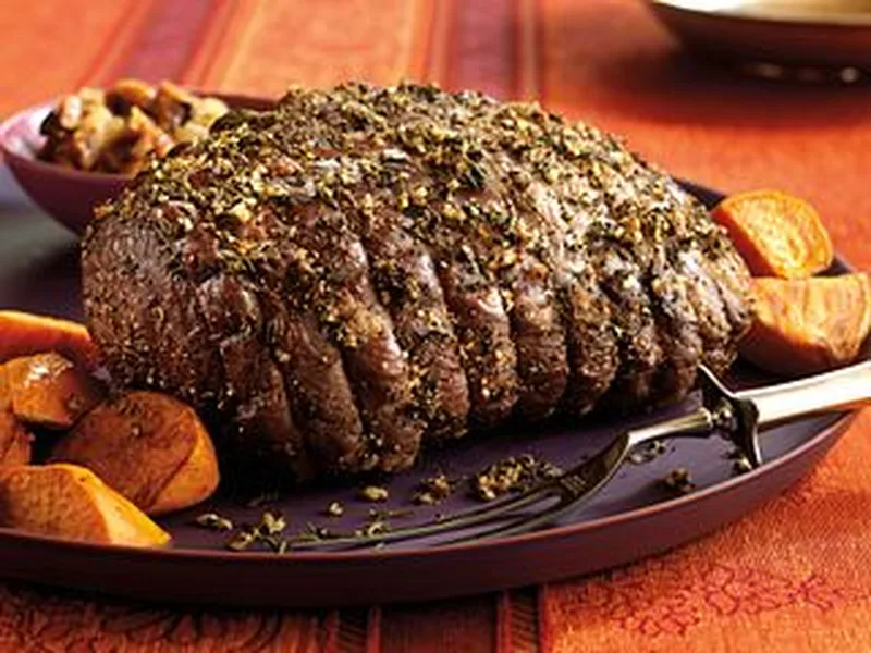 Herb-Crusted Sirloin with Fig-Onion Relish