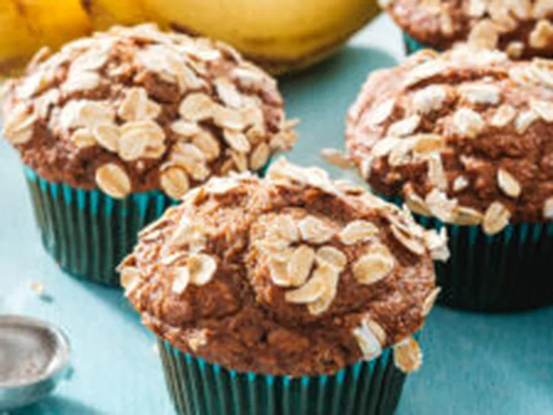 Healthy Banana Oat Muffins with Maple Syrup