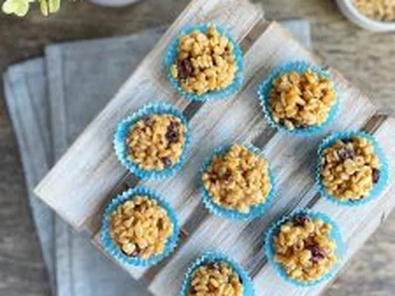 Peanut Butter Honey Brown Rice Cereal Bites