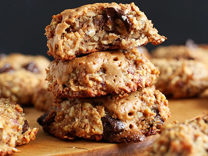 No-Bake Double Peanut Butter Chocolate Chip Date Cookies