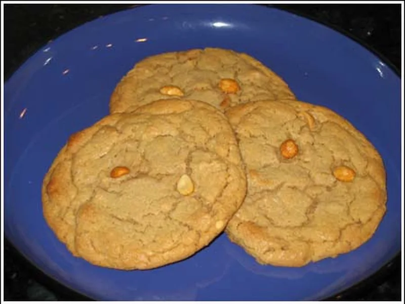 Texas Size Peanut Butter Cookies - Large Soft Batch Recipe