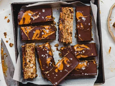 Vegan GF Banana Nut Chocolate Flapjack Bars